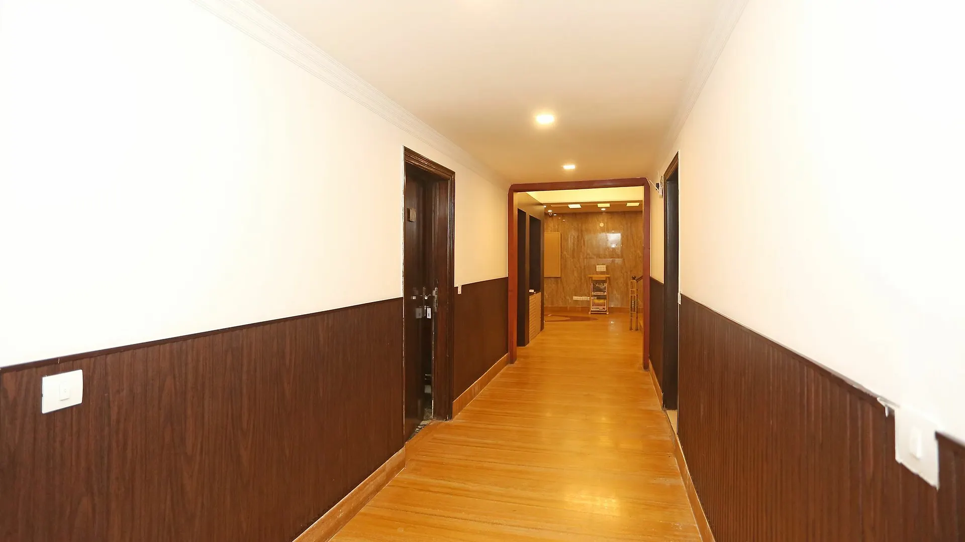 Hotel O The Avenue Residency Γκουργκάον